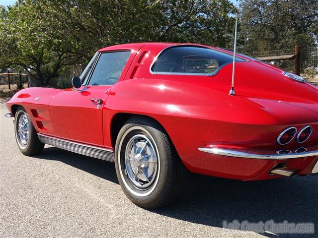 1963-corvette-c2-split-window-045.jpg
