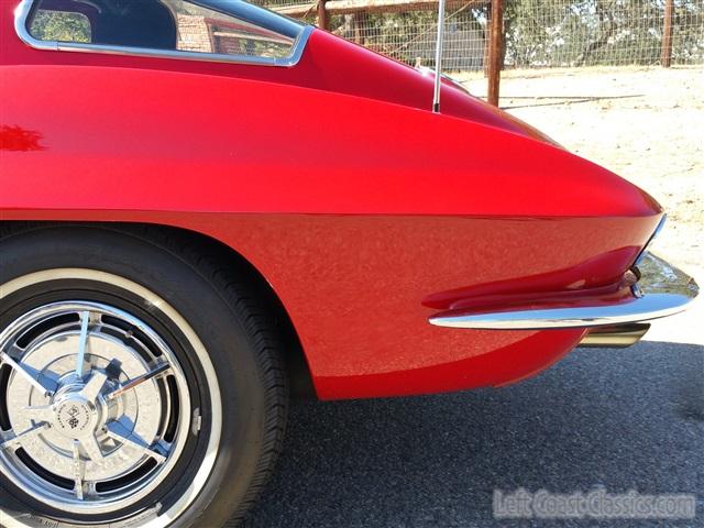 1963-corvette-c2-split-window-057.jpg