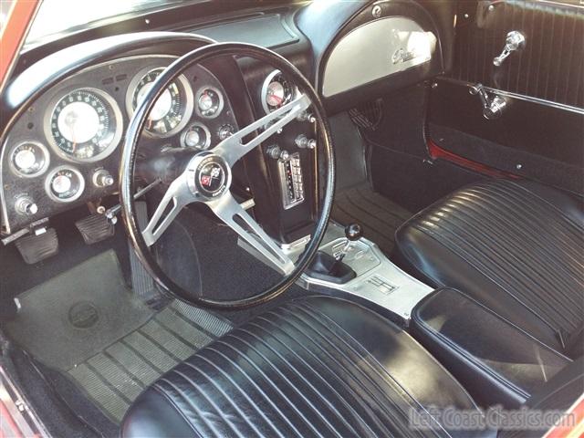 1963-corvette-c2-split-window-088.jpg