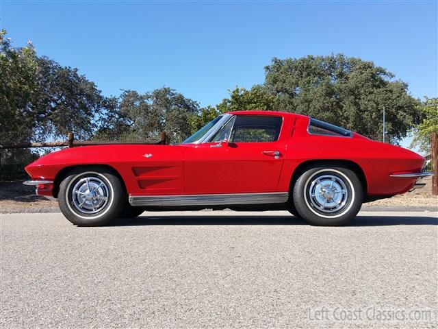 1963-corvette-c2-split-window-182.jpg