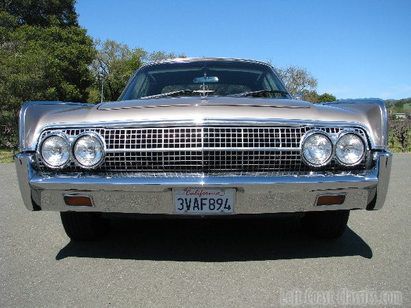 1963-lincoln-continental-convertible-0012.jpg