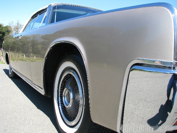 1963-lincoln-continental-convertible-0024.jpg