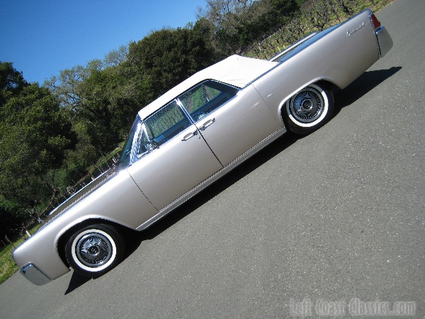 1963-lincoln-continental-convertible-1327.jpg