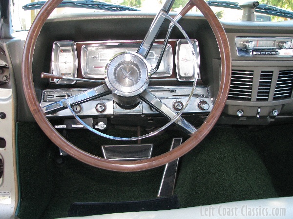 1963-lincoln-continental-convertible-0092.jpg