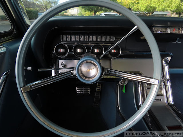 1964-ford-thunderbird-convertible-081.jpg