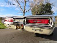 1964-ford-thunderbird-convertible-039