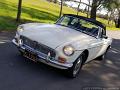 1964-mgb-roadster-008