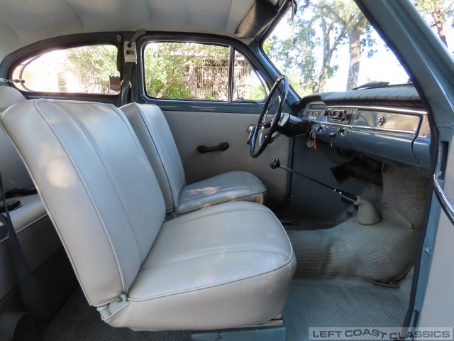 1964-volvo-pv544-147.jpg