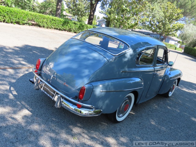 1964-volvo-pv544-236.jpg