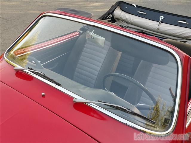 1964-vw-karmann-ghia-convertible-030.jpg