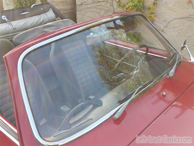 1964-vw-karmann-ghia-convertible-031.jpg