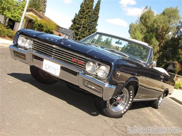 1965-buick-gs-convertible-007.jpg