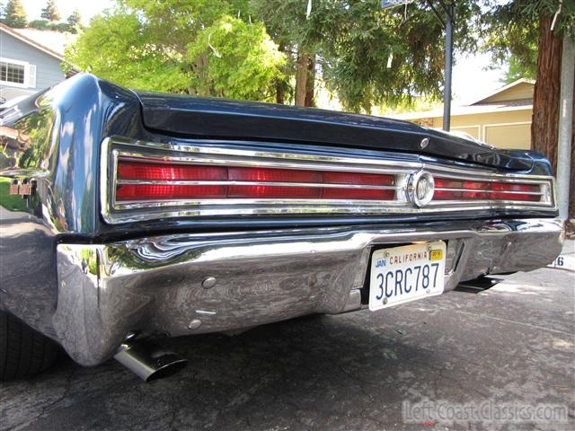 1965-buick-gs-convertible-050.jpg