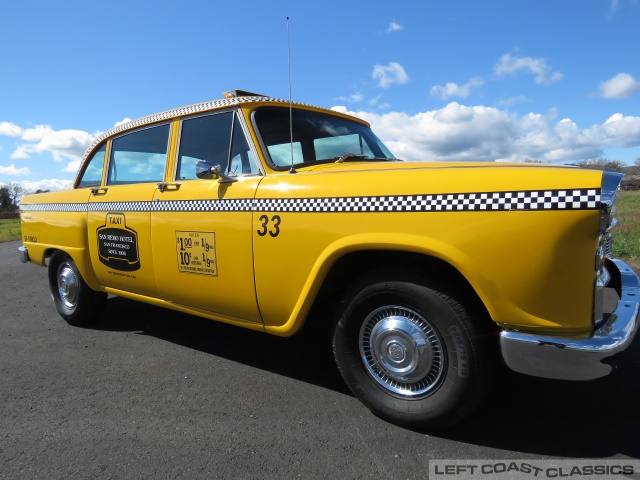 1965-checker-marathon-taxi-070.jpg
