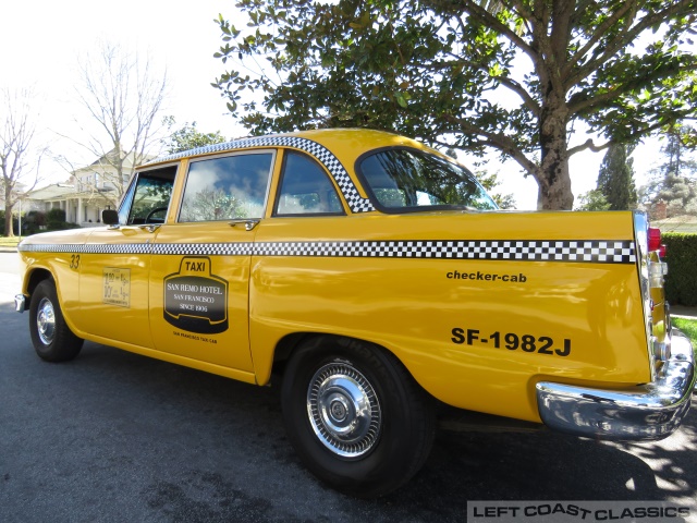 1965-checker-marathon-taxi-074.jpg