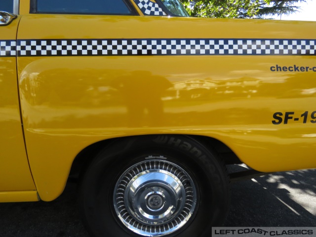 1965-checker-marathon-taxi-083.jpg