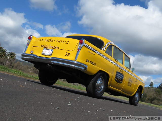 1965-checker-marathon-taxi-182.jpg