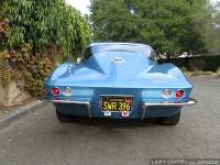 1965-chevy-corvette-c2-010