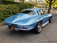 1965-chevy-corvette-c2-012