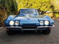 1965-chevy-corvette-c2-026