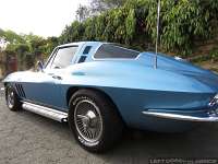 1965-chevy-corvette-c2-053