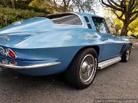 1965-chevy-corvette-c2-054