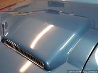 1965-chevy-corvette-c2-057
