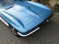 1965-chevy-corvette-c2-066