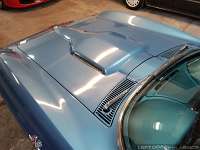 1965-chevy-corvette-c2-069