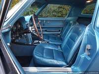 1965-chevy-corvette-c2-073