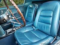 1965-chevy-corvette-c2-079