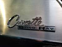 1965-chevy-corvette-c2-097