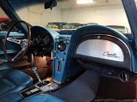 1965-chevy-corvette-c2-108