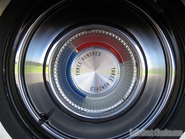 1965-chrysler-300l-coupe-077.jpg