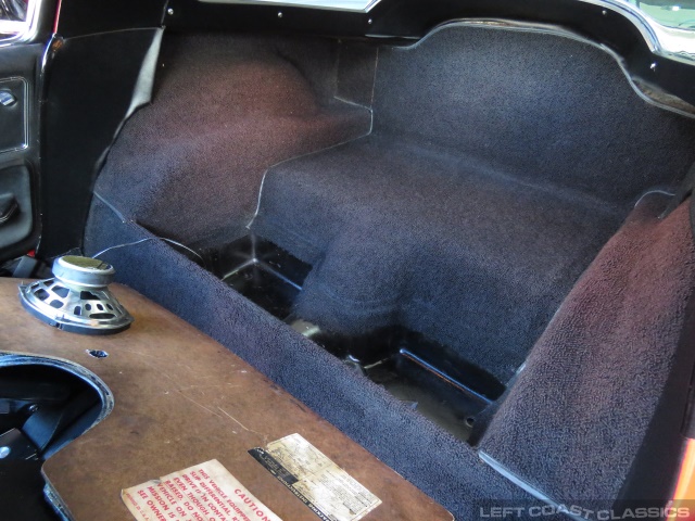 1965-corvette-stingray-088.jpg