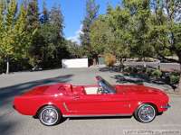 1965-ford-mustang-convertible-035