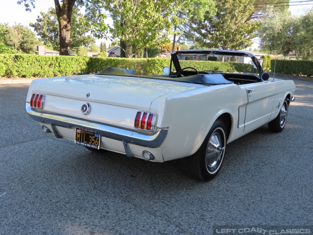 1965-ford-mustang-convertible-019.jpg