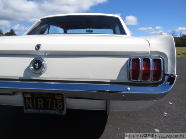 1965-ford-mustang-064.jpg