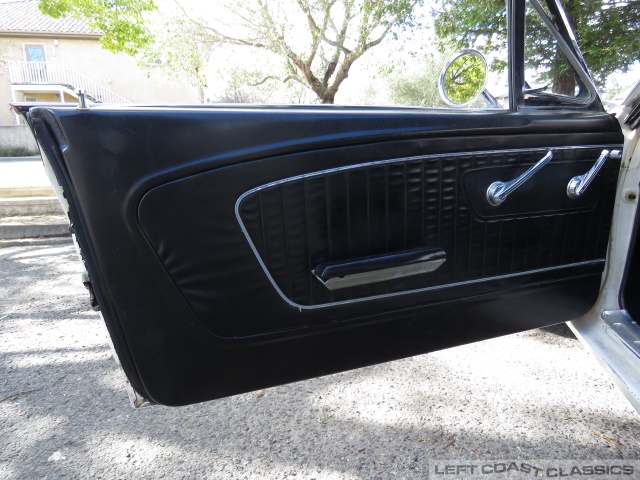 1965-ford-mustang-104.jpg