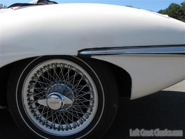 1965-jaguar-etype-xke-roadster-077.jpg