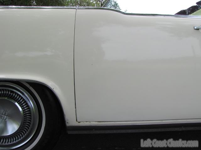 1965-lincoln-continental-convertible-068.jpg
