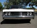 1965-lincoln-continental-convertible-001