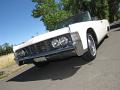 1965-lincoln-continental-convertible-003
