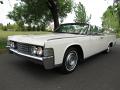 1965-lincoln-continental-convertible-005