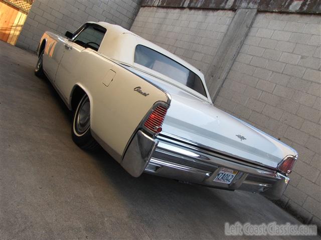 1965-lincoln-continental-convertible-011.jpg