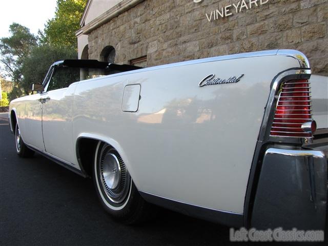 1965-lincoln-continental-convertible-037.jpg