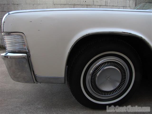 1965-lincoln-continental-convertible-058.jpg