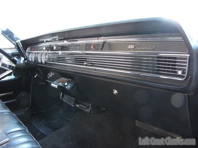 1965-lincoln-continental-convertible-131.jpg