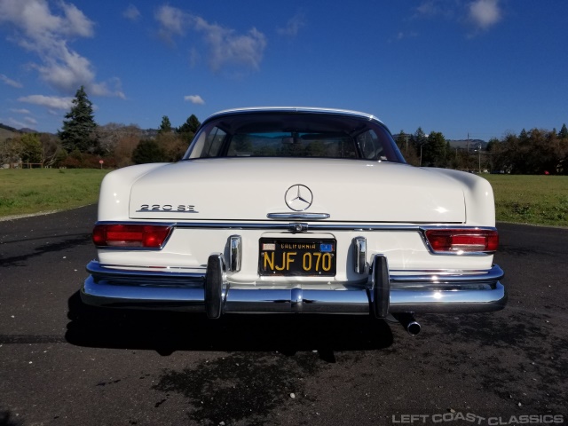 1965-mercedes-benz-220se-018.jpg