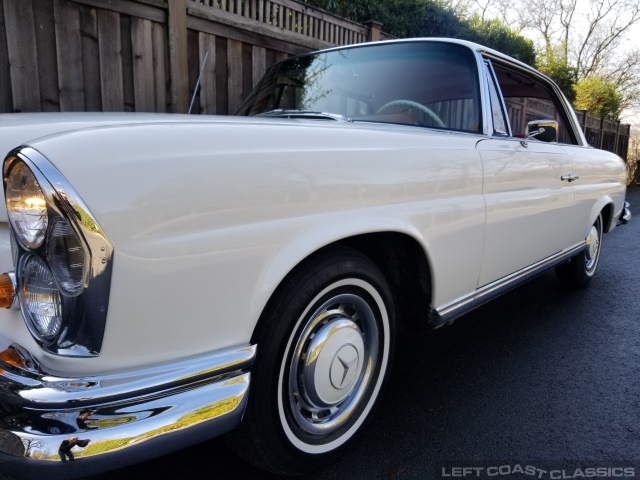 1965-mercedes-benz-220se-062.jpg